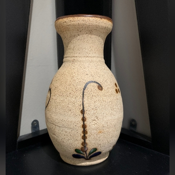 Vintage Signed Hand Painted Mexican Pottery - Picture 4 of 9